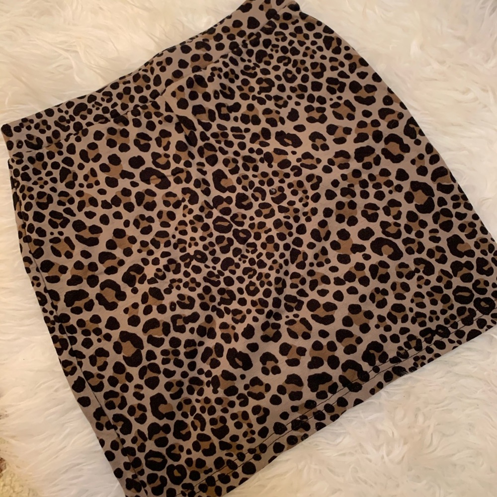 Cheetah Stretchy Mini Skirt
